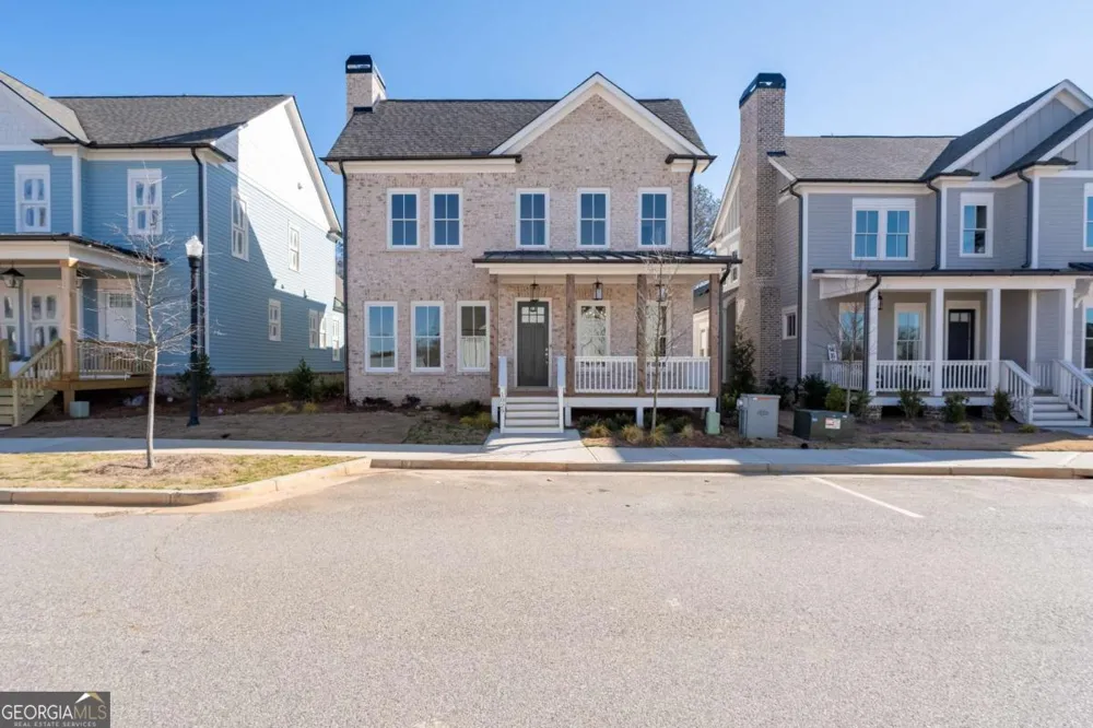 1029 Crossroad TRL Milton, GA 30004