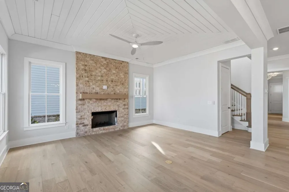 1029 Crossroad TRL Milton, GA 30004