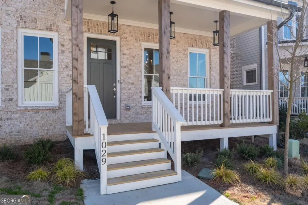 1029 Crossroad TRL Milton, GA 30004