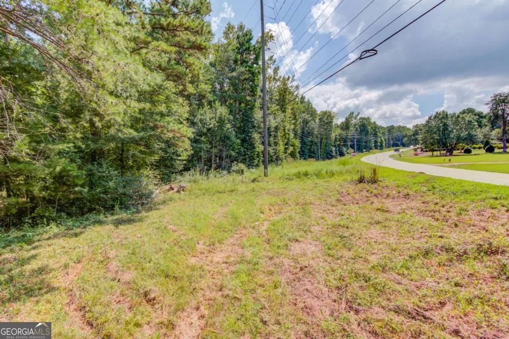 7207 Spout Springs RD Flowery Branch, GA 30542