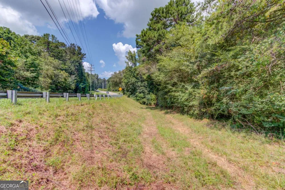 7207 Spout Springs RD Flowery Branch, GA 30542