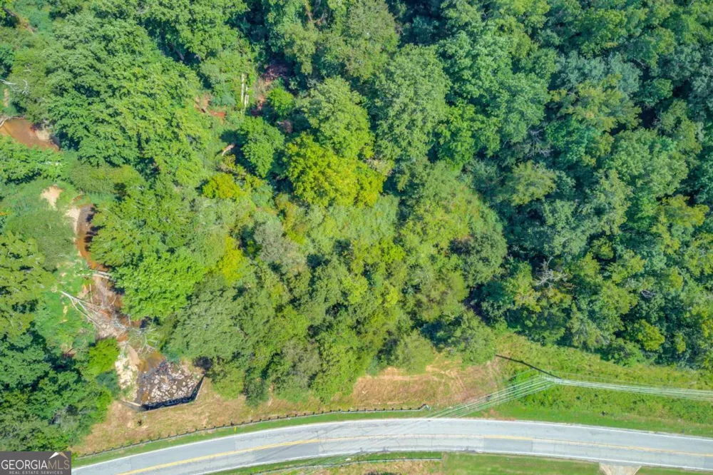 7207 Spout Springs RD Flowery Branch, GA 30542