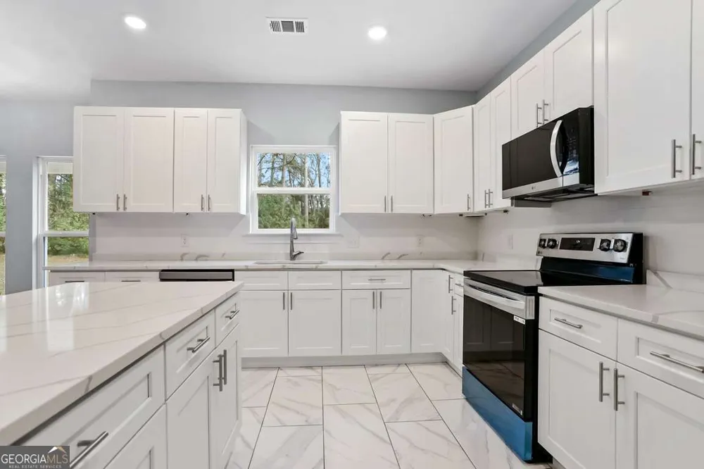 220 Skinner AVE N Pooler, GA 31322