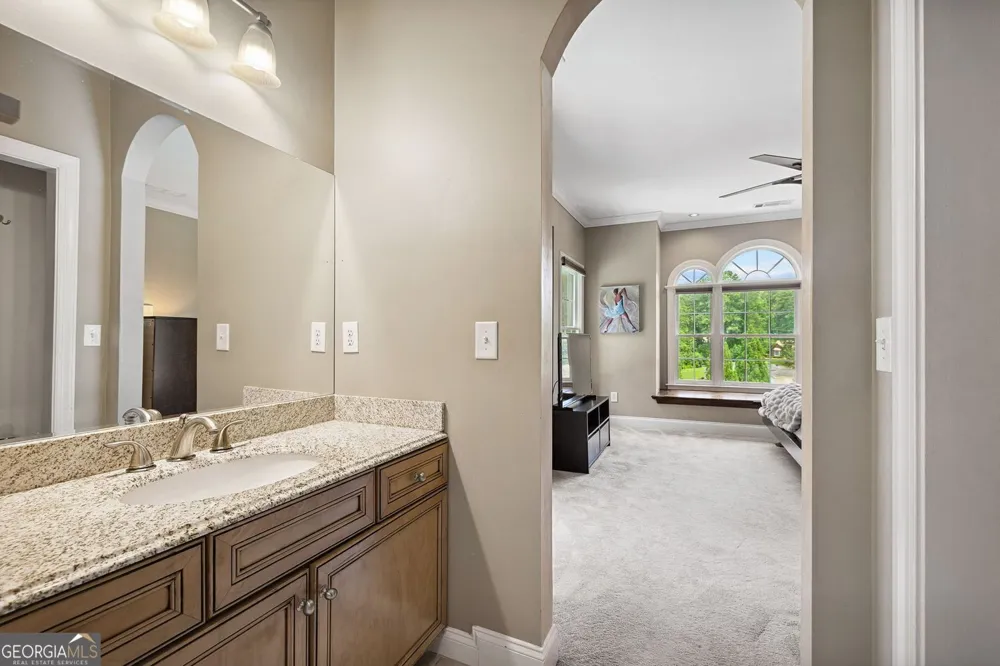 11140 W RD Roswell, GA 30075
