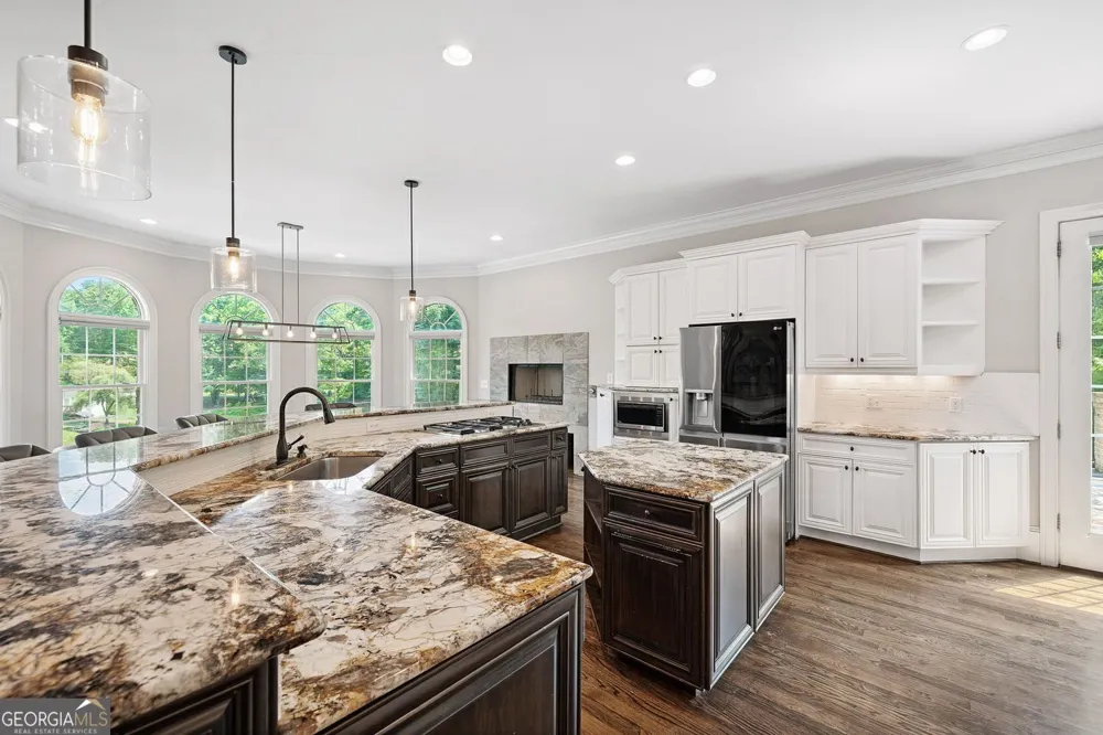 11140 W RD Roswell, GA 30075