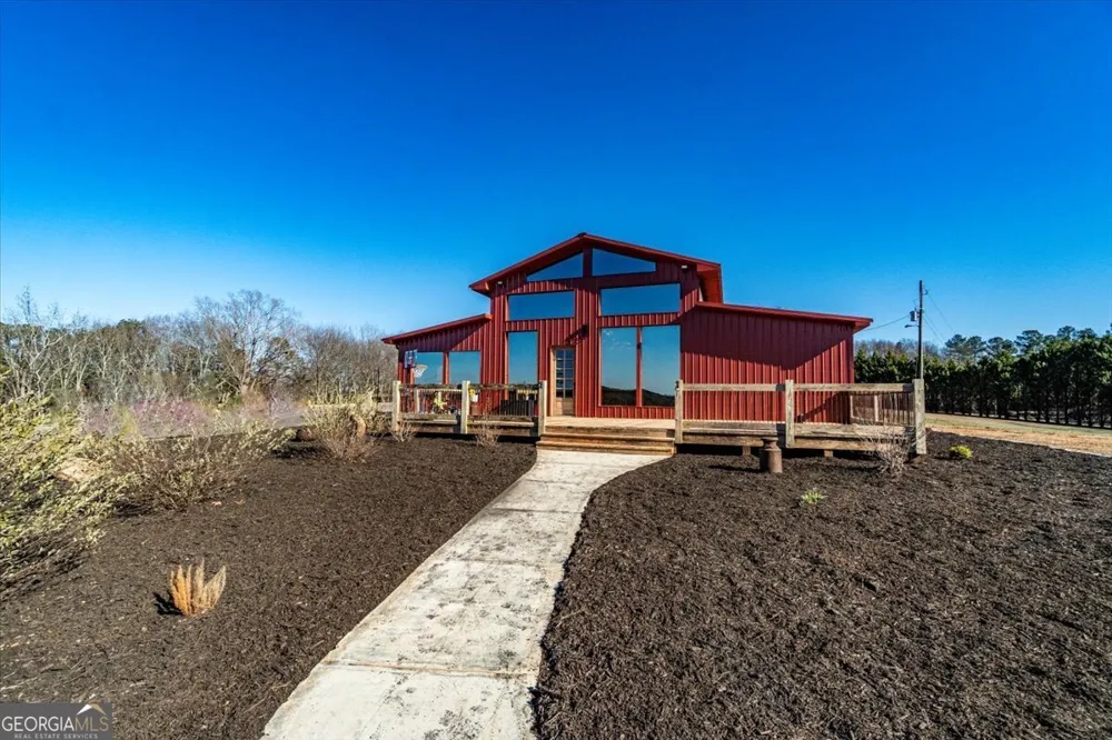 284 Snow Farm RD Hull, GA 30646