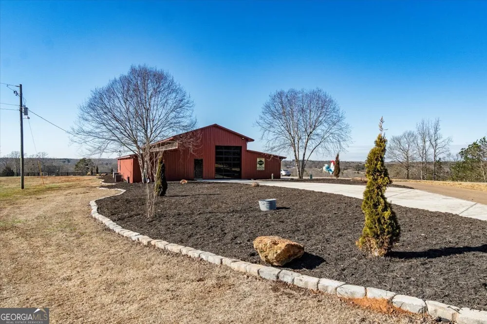 284 Snow Farm RD Hull, GA 30646