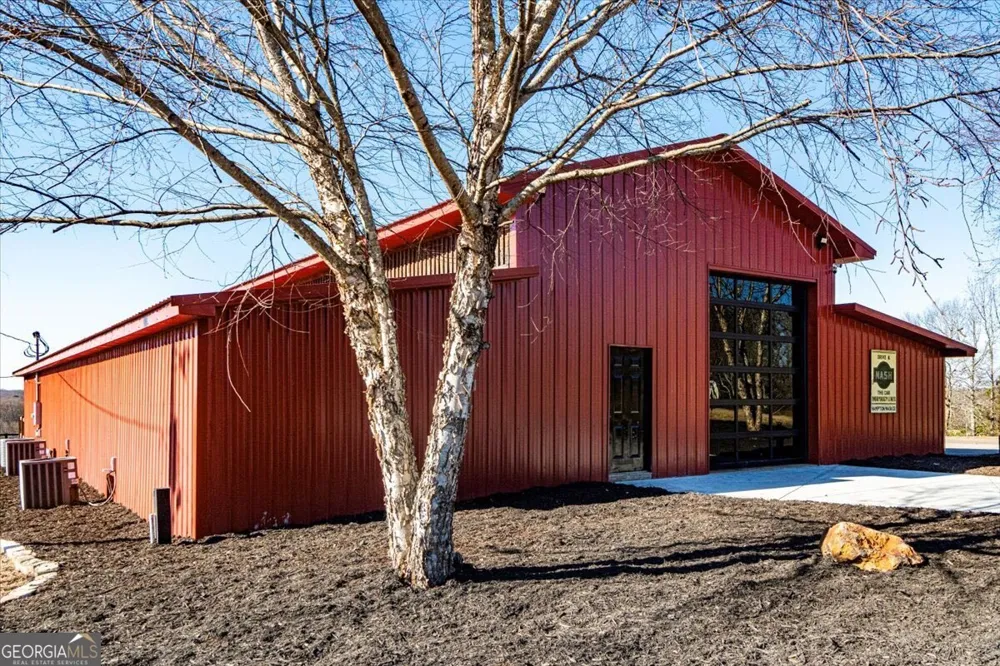 284 Snow Farm RD Hull, GA 30646