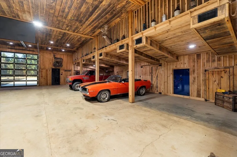 284 Snow Farm RD Hull, GA 30646