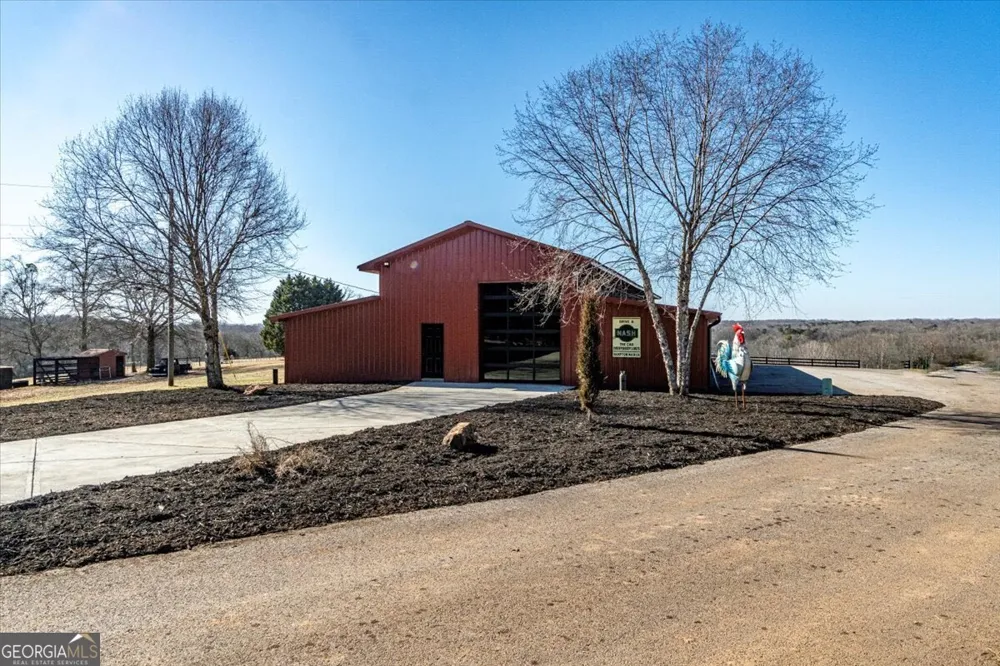 284 Snow Farm RD Hull, GA 30646