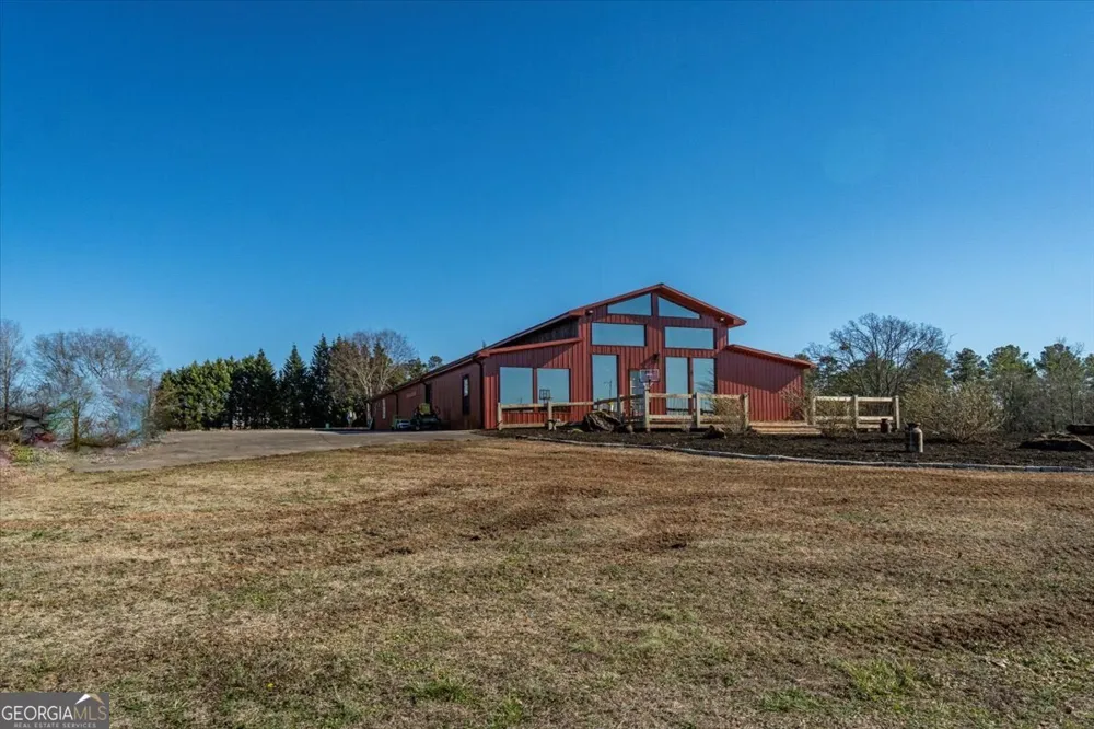 284 Snow Farm RD Hull, GA 30646