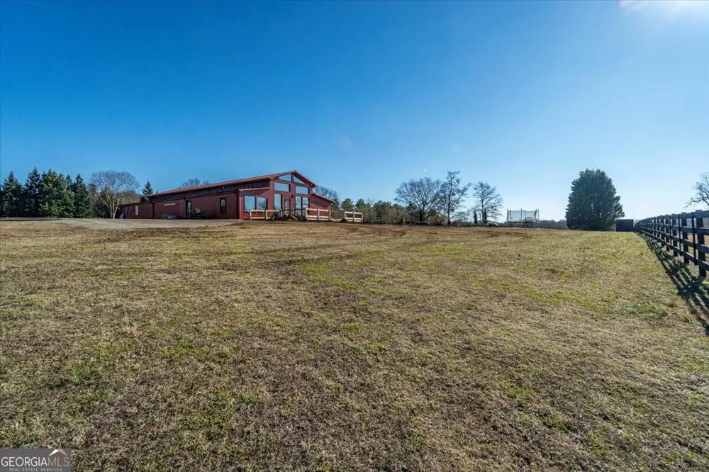 284 Snow Farm RD Hull, GA 30646