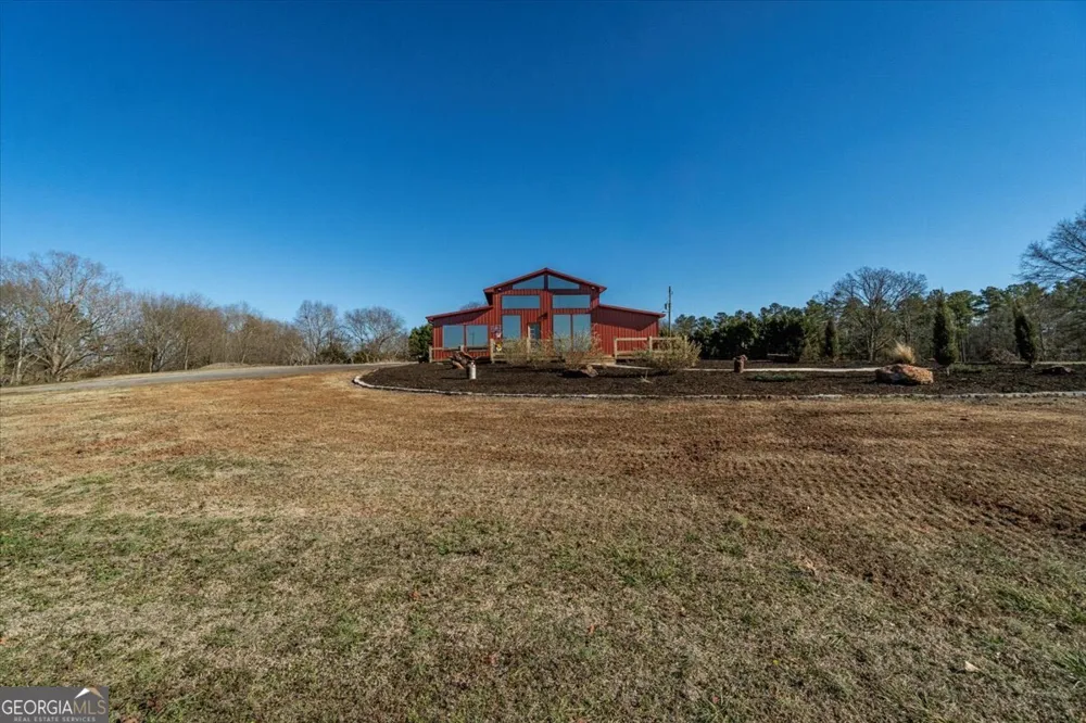 284 Snow Farm RD Hull, GA 30646