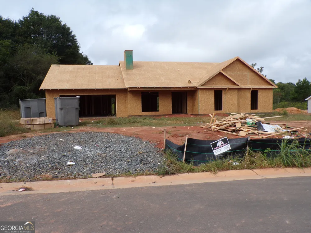 154 Airport RD Canon, GA 30520