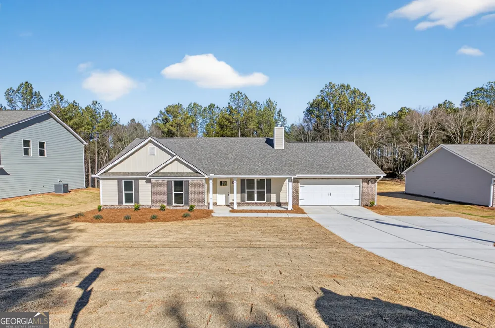 154 Airport RD Canon, GA 30520