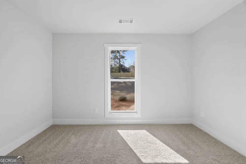 154 Airport RD Canon, GA 30520