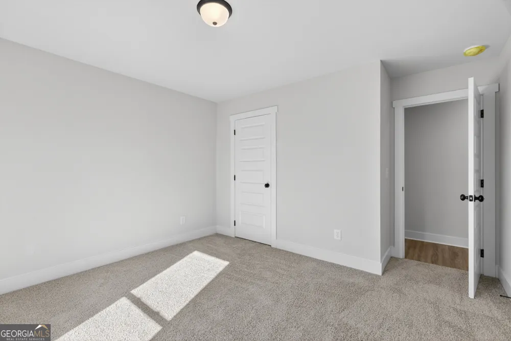 154 Airport RD Canon, GA 30520