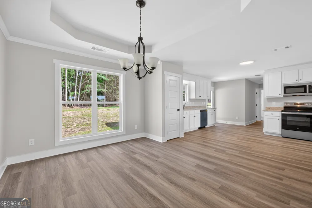 154 Airport RD Canon, GA 30520