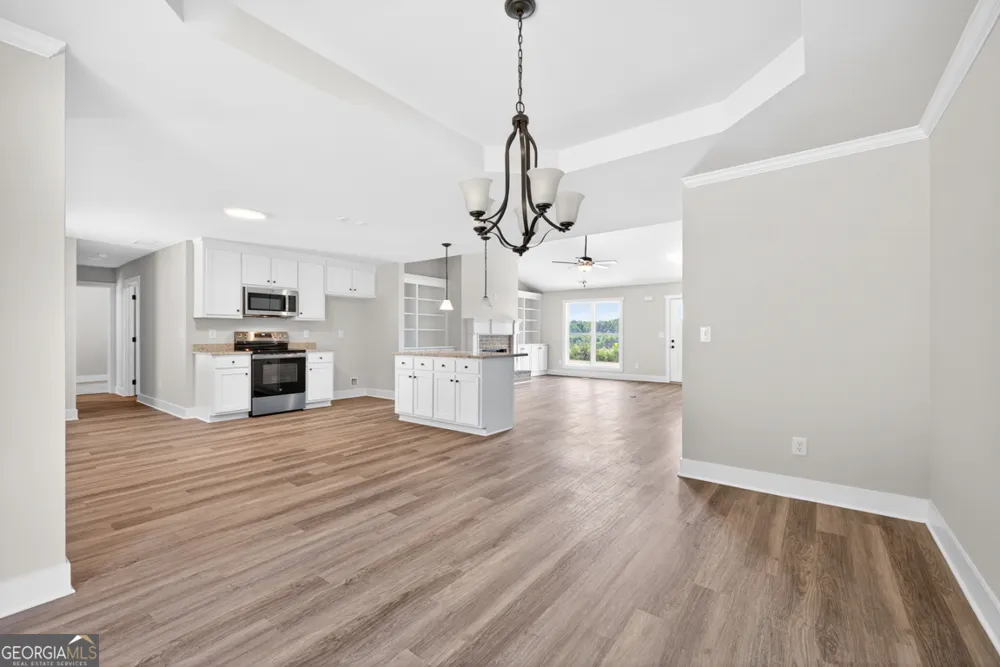 154 Airport RD Canon, GA 30520