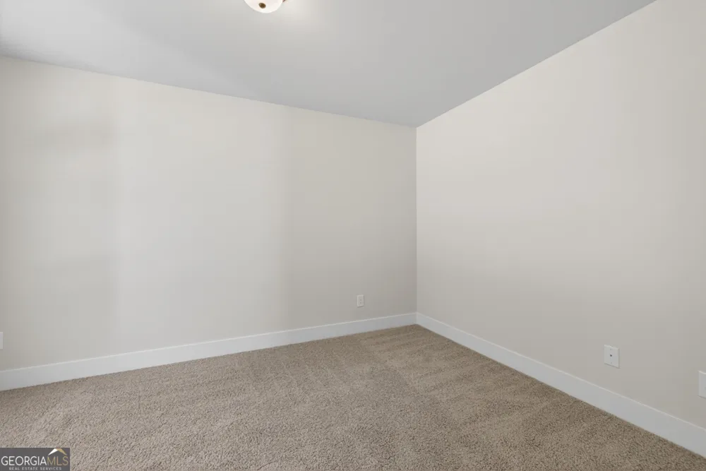 154 Airport RD Canon, GA 30520