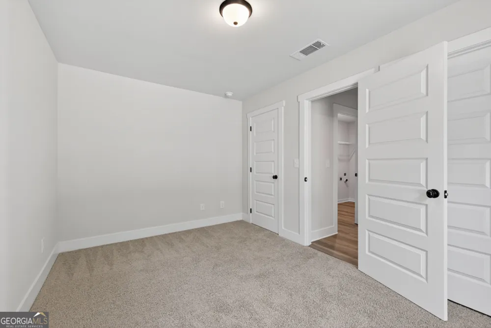 154 Airport RD Canon, GA 30520