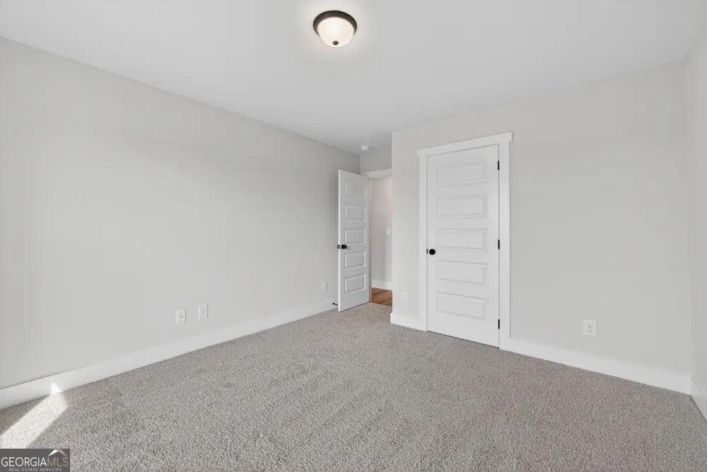 154 Airport RD Canon, GA 30520