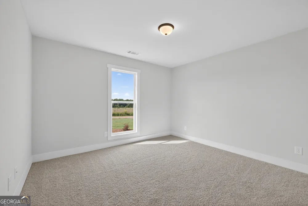 154 Airport RD Canon, GA 30520