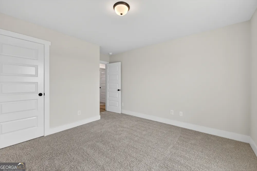 154 Airport RD Canon, GA 30520