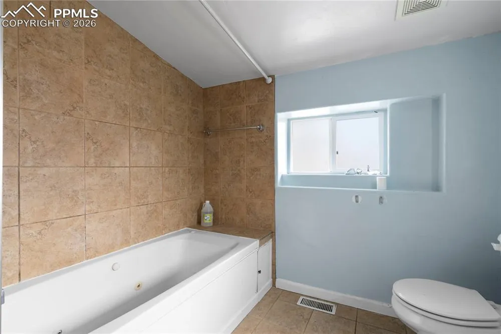 2232 E Routt Avenue Pueblo, CO 81004