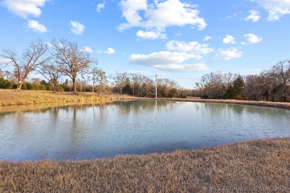 3607 S Half Bank Road Atoka, OK 74525
