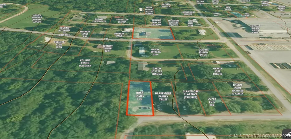 320 E Oak Street Stilwell, OK 74960