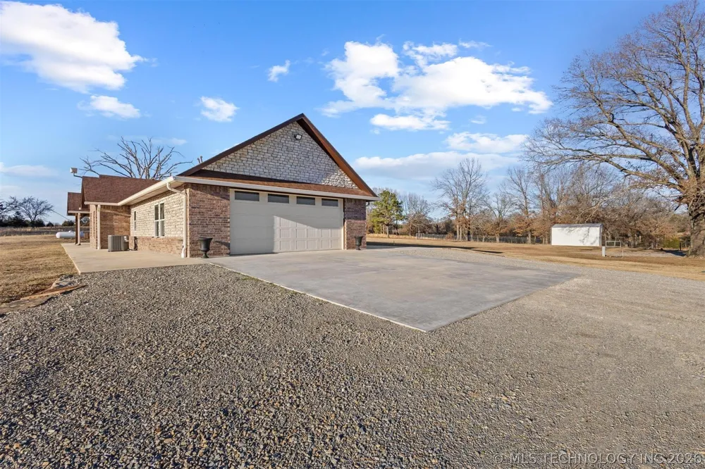 3597 S Half Bank Atoka, OK 74525
