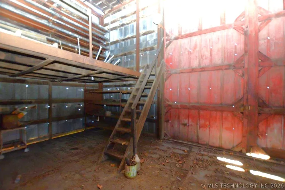 470564 Hwy 51 Stilwell, OK 74960