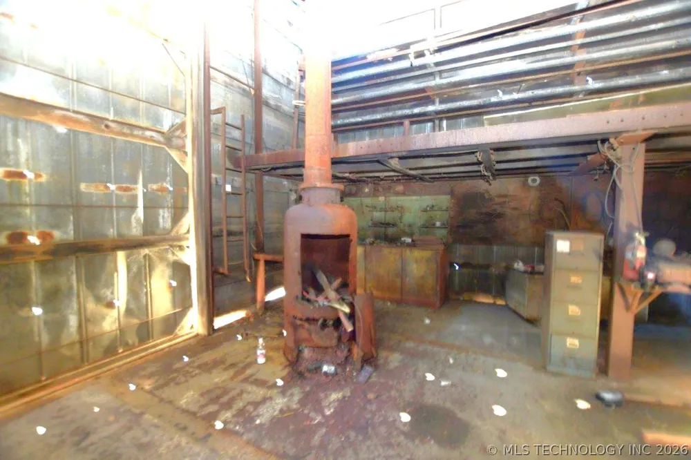 470564 Hwy 51 Stilwell, OK 74960