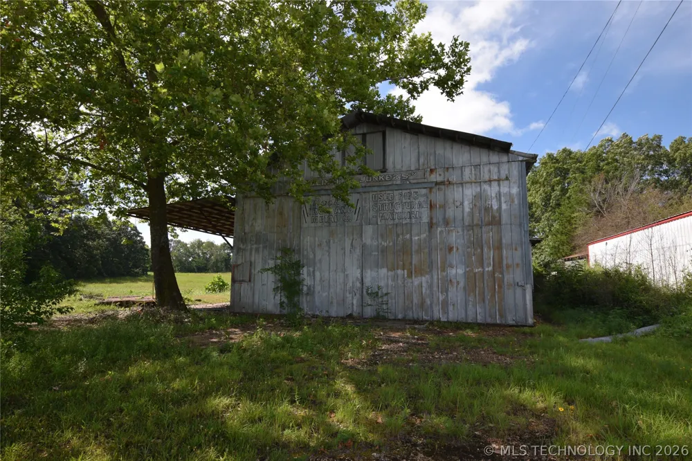 470564 Hwy 51 Stilwell, OK 74960