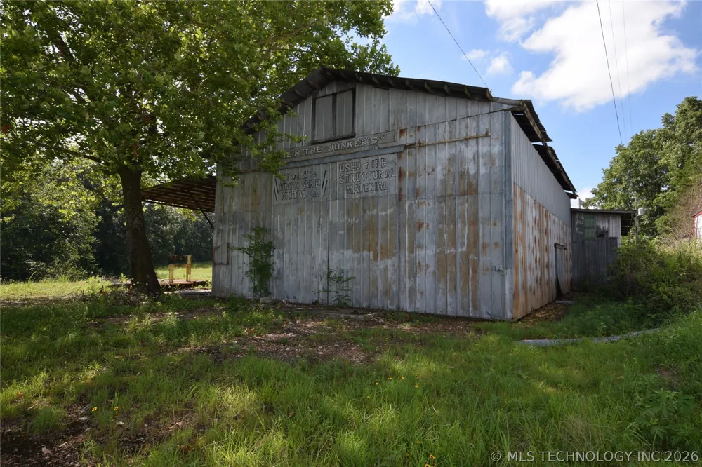 470564 Hwy 51 Stilwell, OK 74960