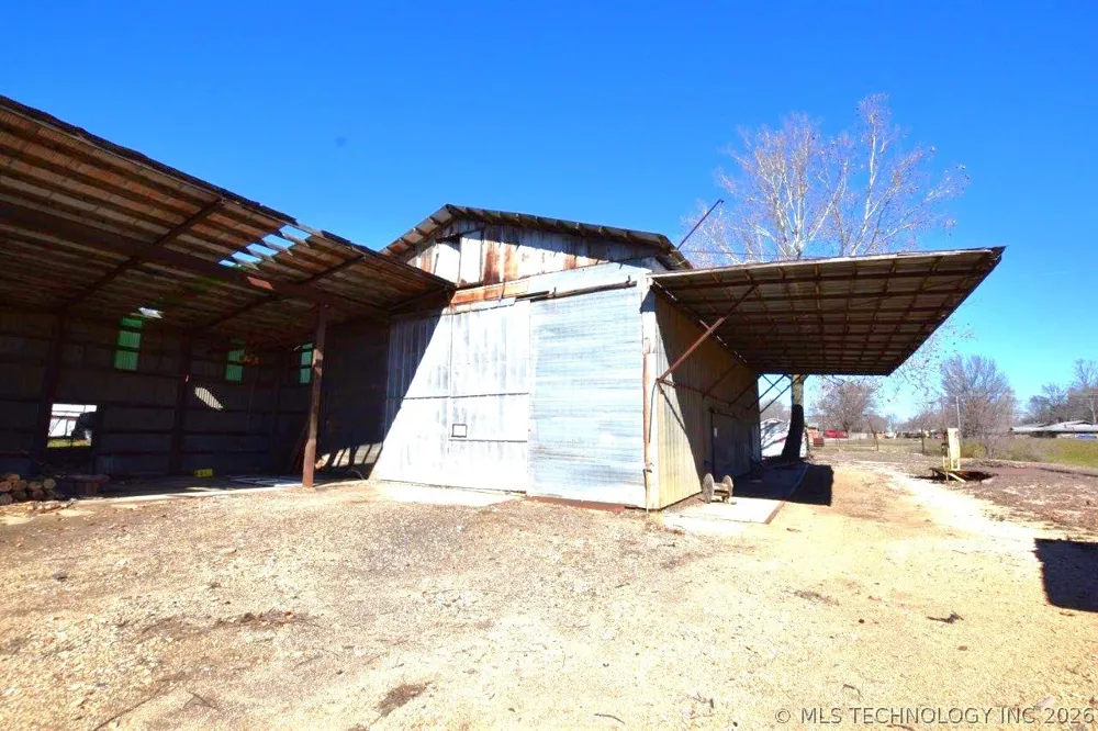 470564 Hwy 51 Stilwell, OK 74960