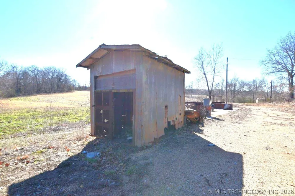 470564 Hwy 51 Stilwell, OK 74960