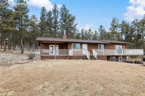 901 Wilson Drive
