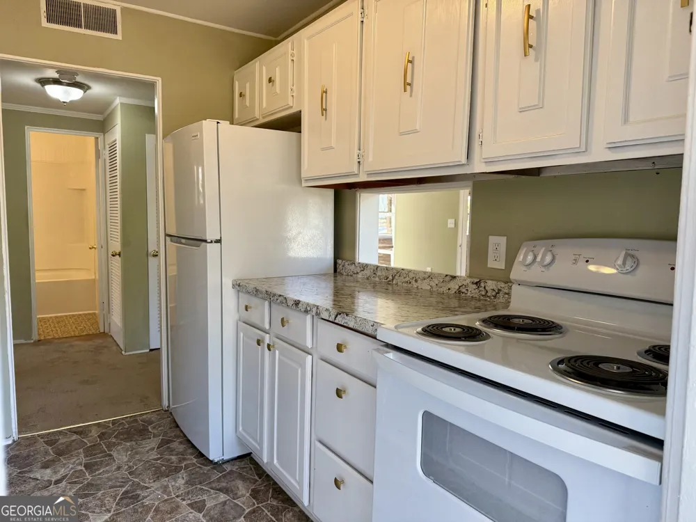 609 Hillcrest DR Thomson, GA 30824