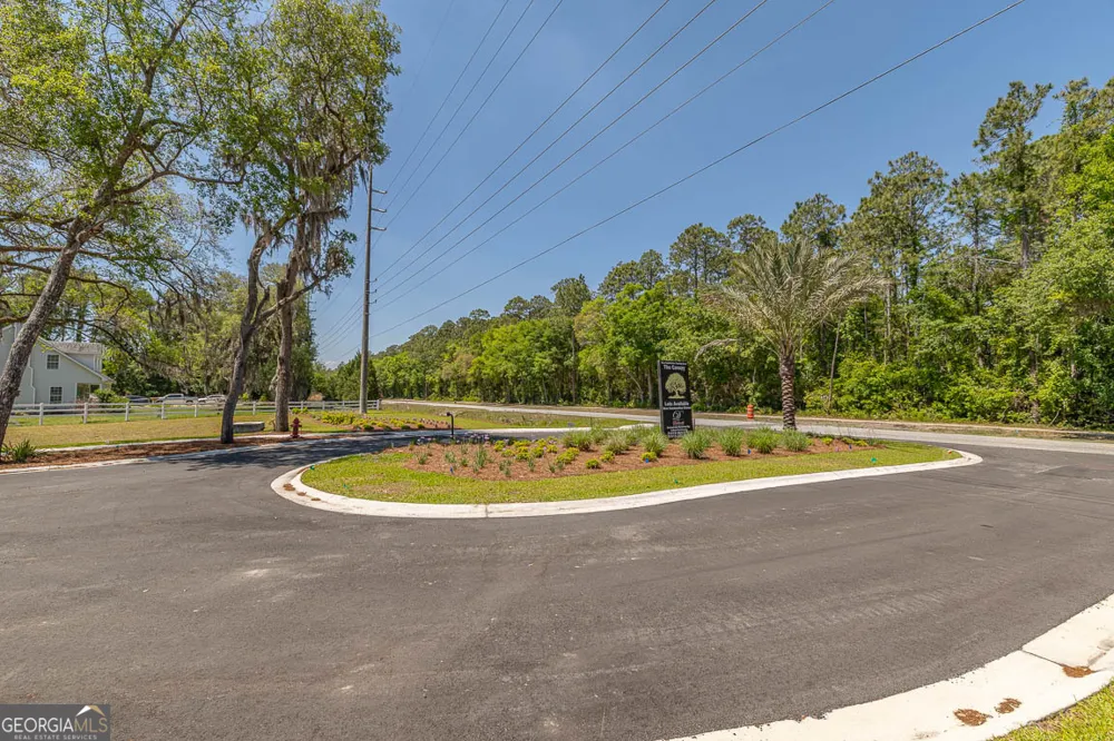 145 Canopy LN St. Simons, GA 31522