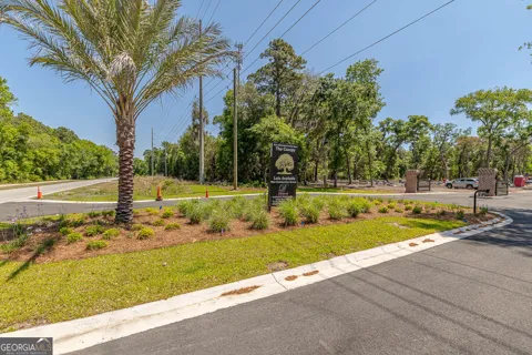 144 Canopy LN