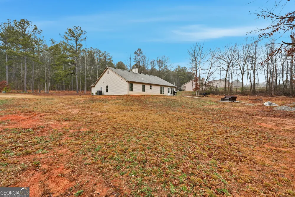 1618 McCannon Morris RD Hull, GA 30646