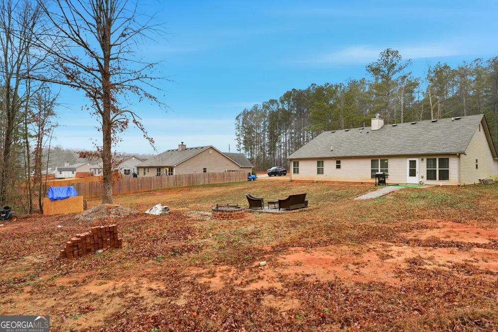 1618 McCannon Morris RD Hull, GA 30646