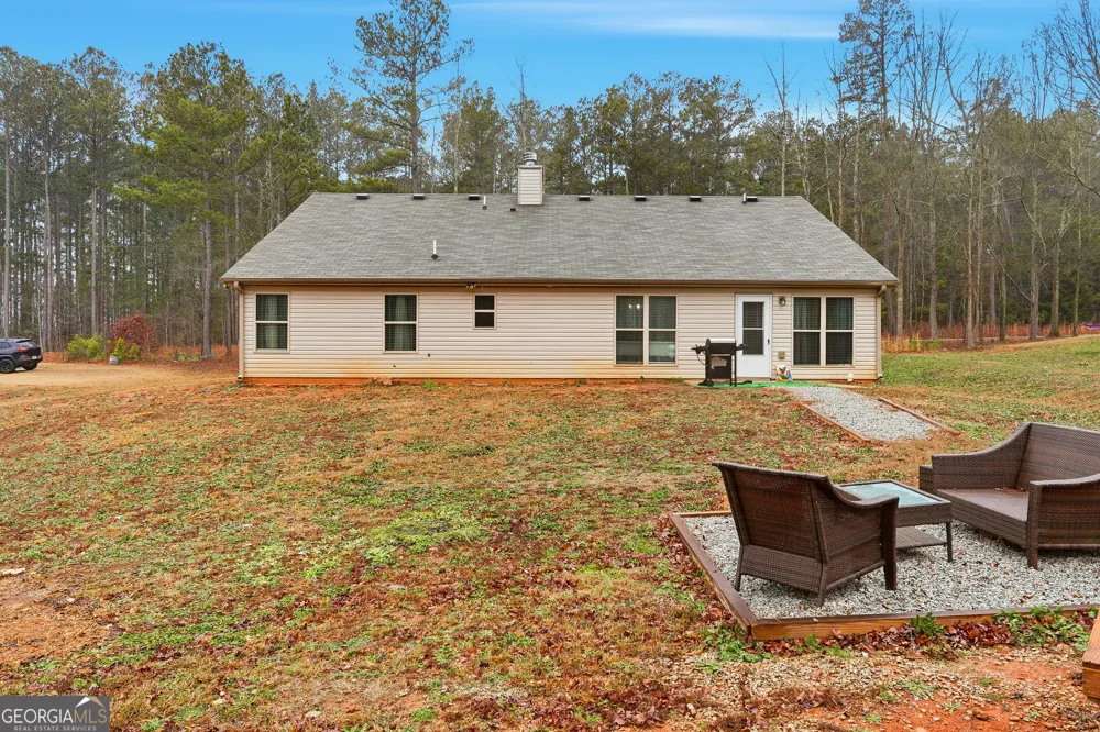 1618 McCannon Morris RD Hull, GA 30646