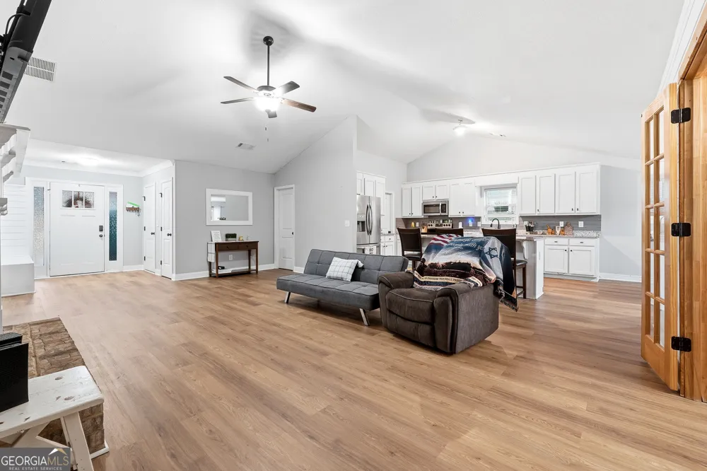 1618 McCannon Morris RD Hull, GA 30646