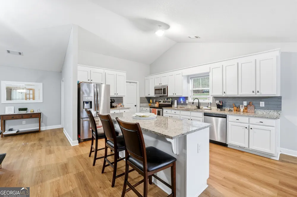 1618 McCannon Morris RD Hull, GA 30646