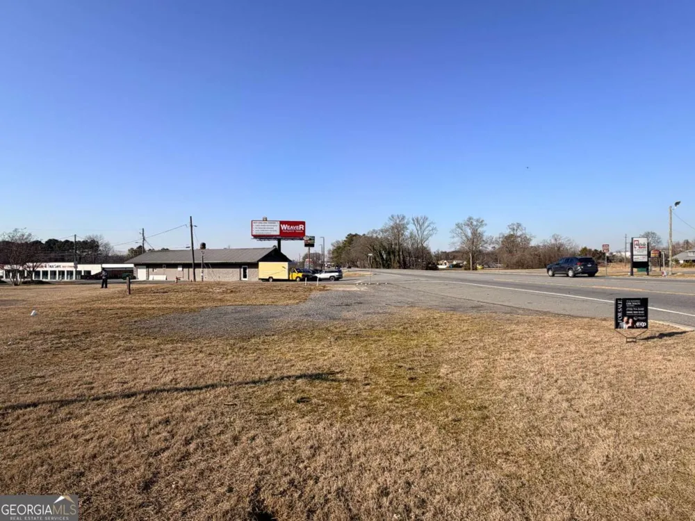 5911 Joe Frank Harris PKWY NW Adairsville, GA 30103