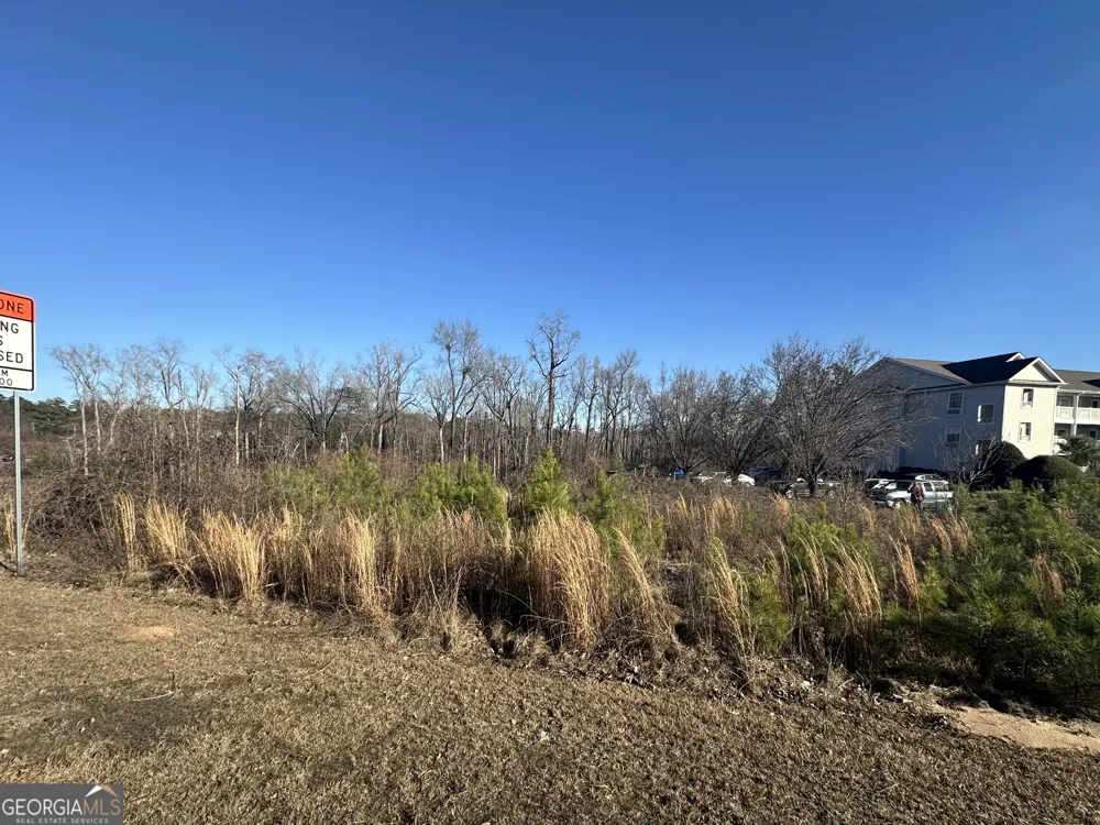 2013 Moody RD Warner Robins, GA 31088