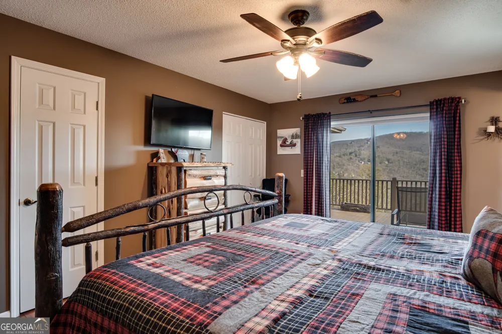 2379 Ridgepole DR Sky Valley, GA 30537